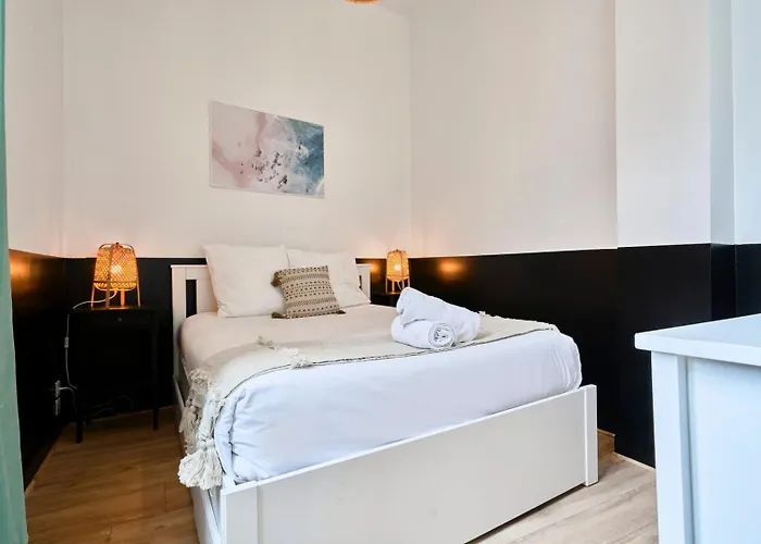 شقة Charming Flats On The Grand Boulevard