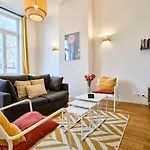 Апартаменты Charming Flats On The Grand Boulevard
