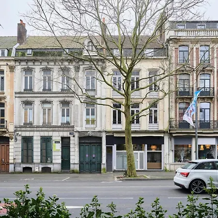 Апартаменты Charming Flats On The Grand Boulevard